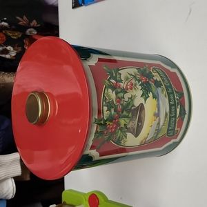 Vintage Christmas Cookie Biscuit Tin Large - "All Hearts Come Home For Christmas